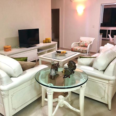 Condominio Grand Beach Ubatuba Esterno foto