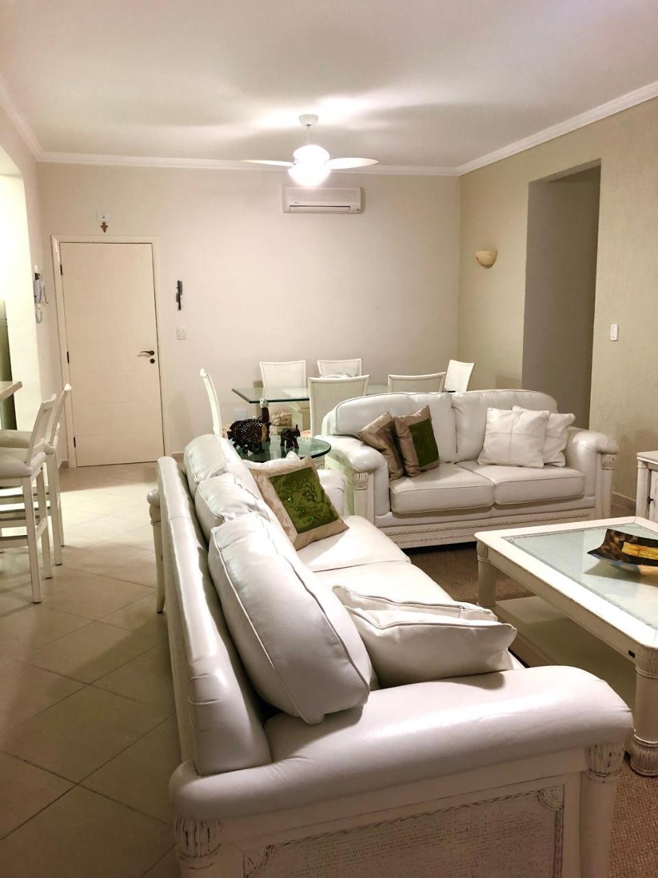 Condominio Grand Beach Ubatuba Esterno foto