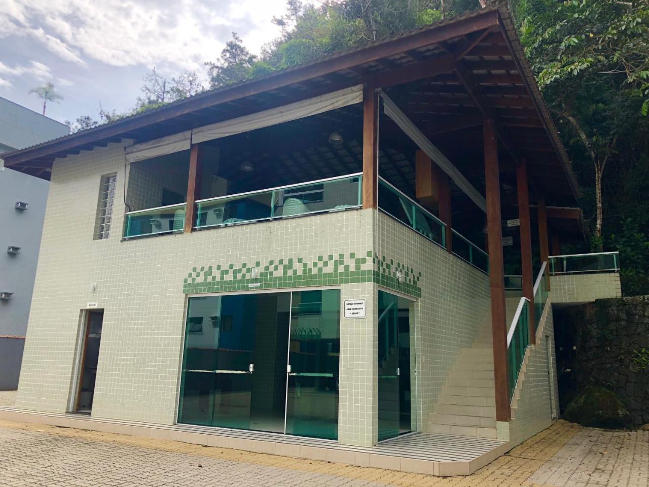 Condominio Grand Beach Ubatuba Esterno foto